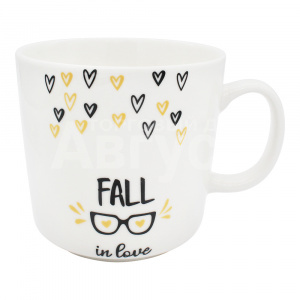 Кружка для чая и кофе Сердечки FALL in love, 390мл, керамика, цвет белый