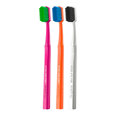 Зубная щетка Colgate Neo 2+1 средней жесткости щетина