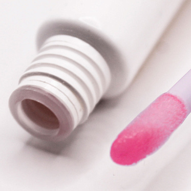 Блеск для губ Triumf Juice Gloss с ультраглянцевым эффектом, Cочный арбуз, тон 01